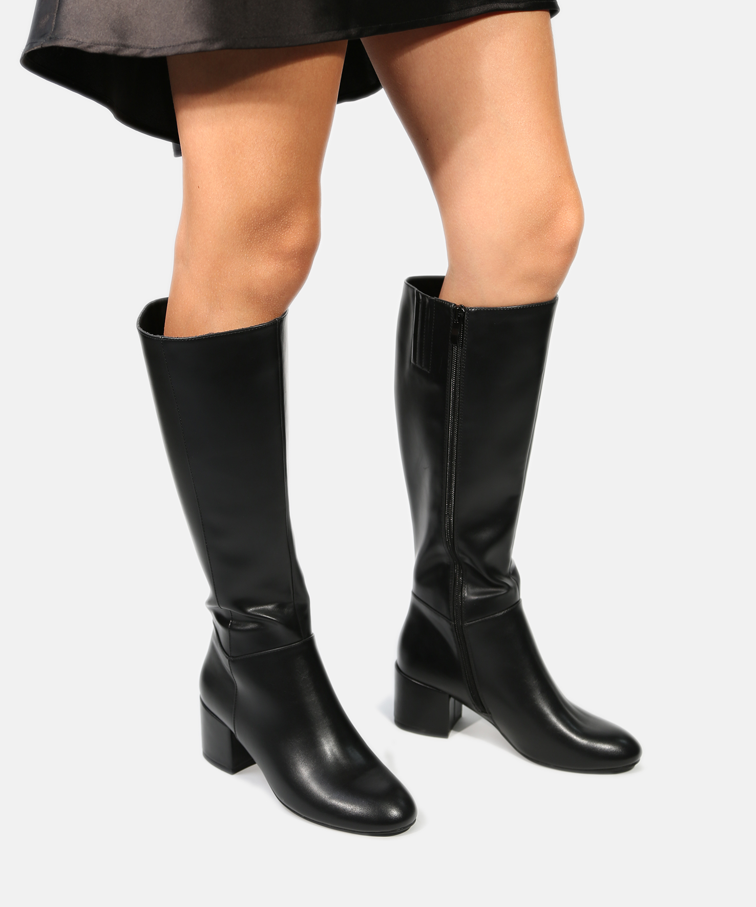 Botas altas tac&oacute;n image number null